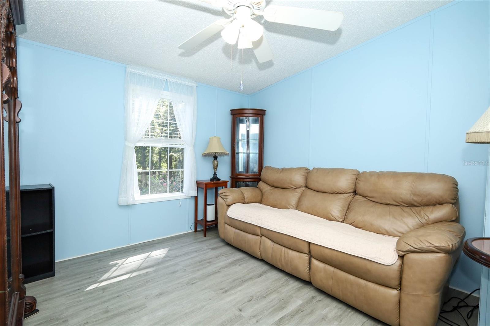 13174 Se 30th Ct Property Photo 6