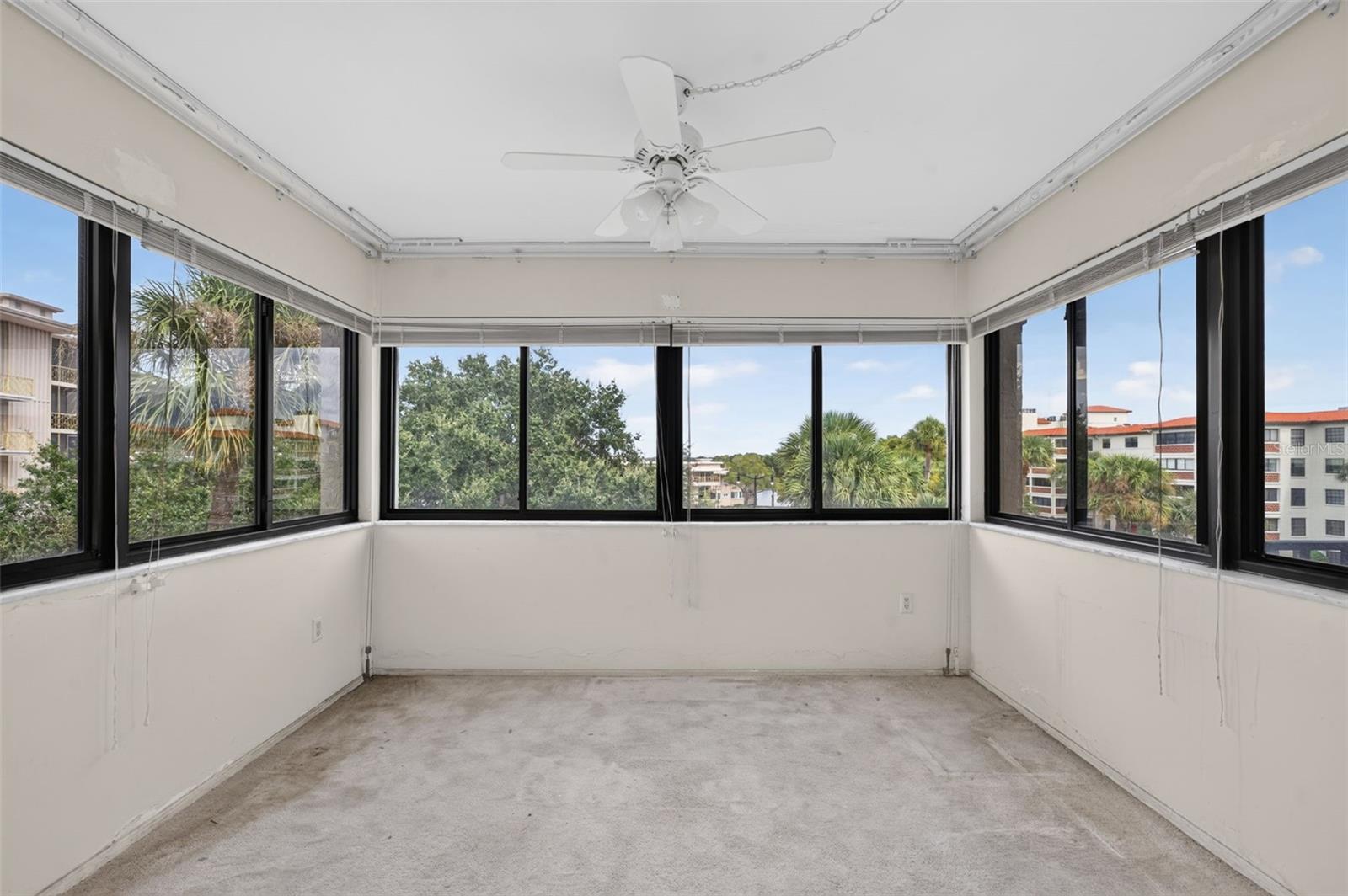 100 S Interlachen Ave #401 Property Photo 13