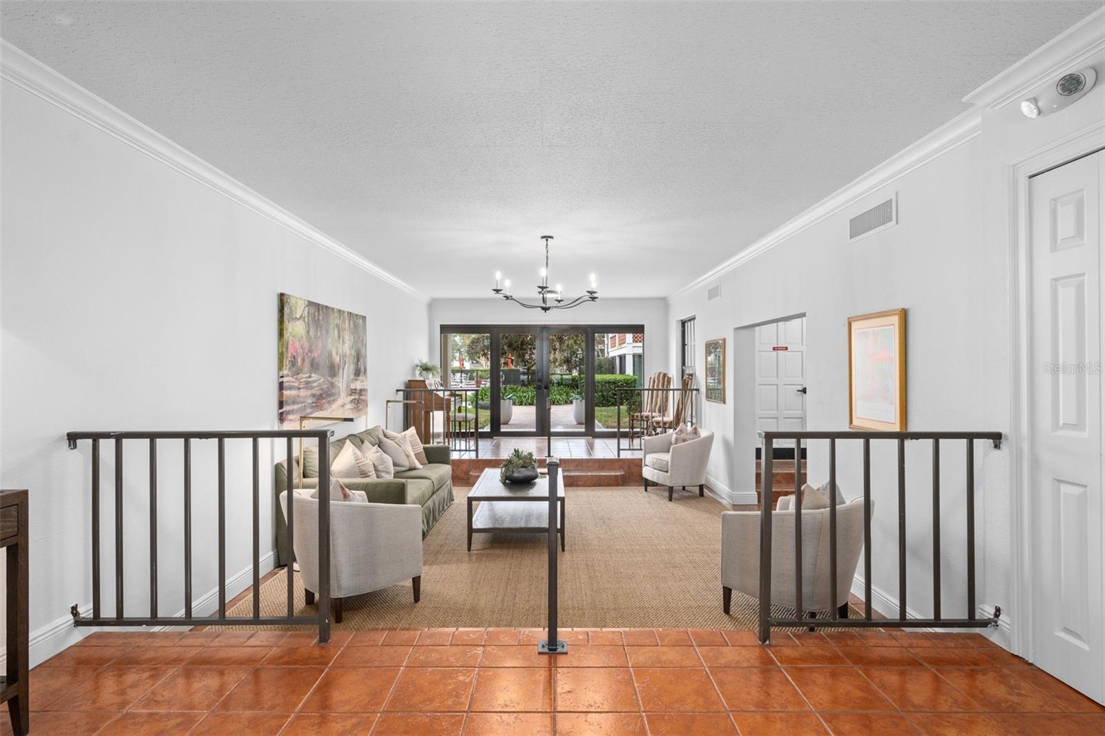 100 S Interlachen Ave #401 Property Photo 18