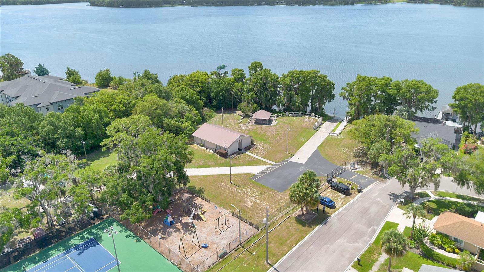 202 Doster Dr Property Photo 34