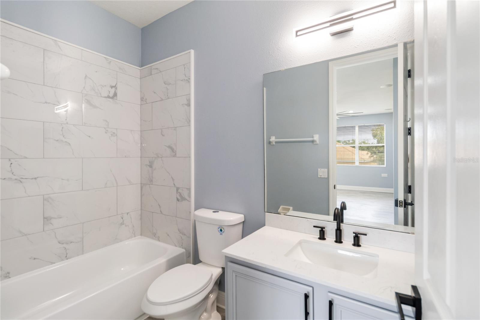 3814 Golden Feather Way Property Photo 25