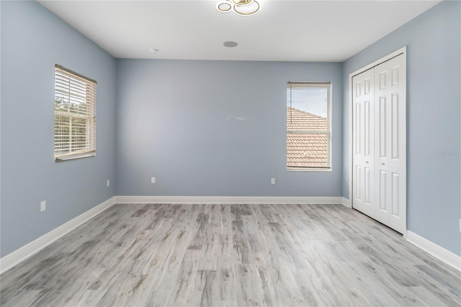 3814 Golden Feather Way Property Photo 28