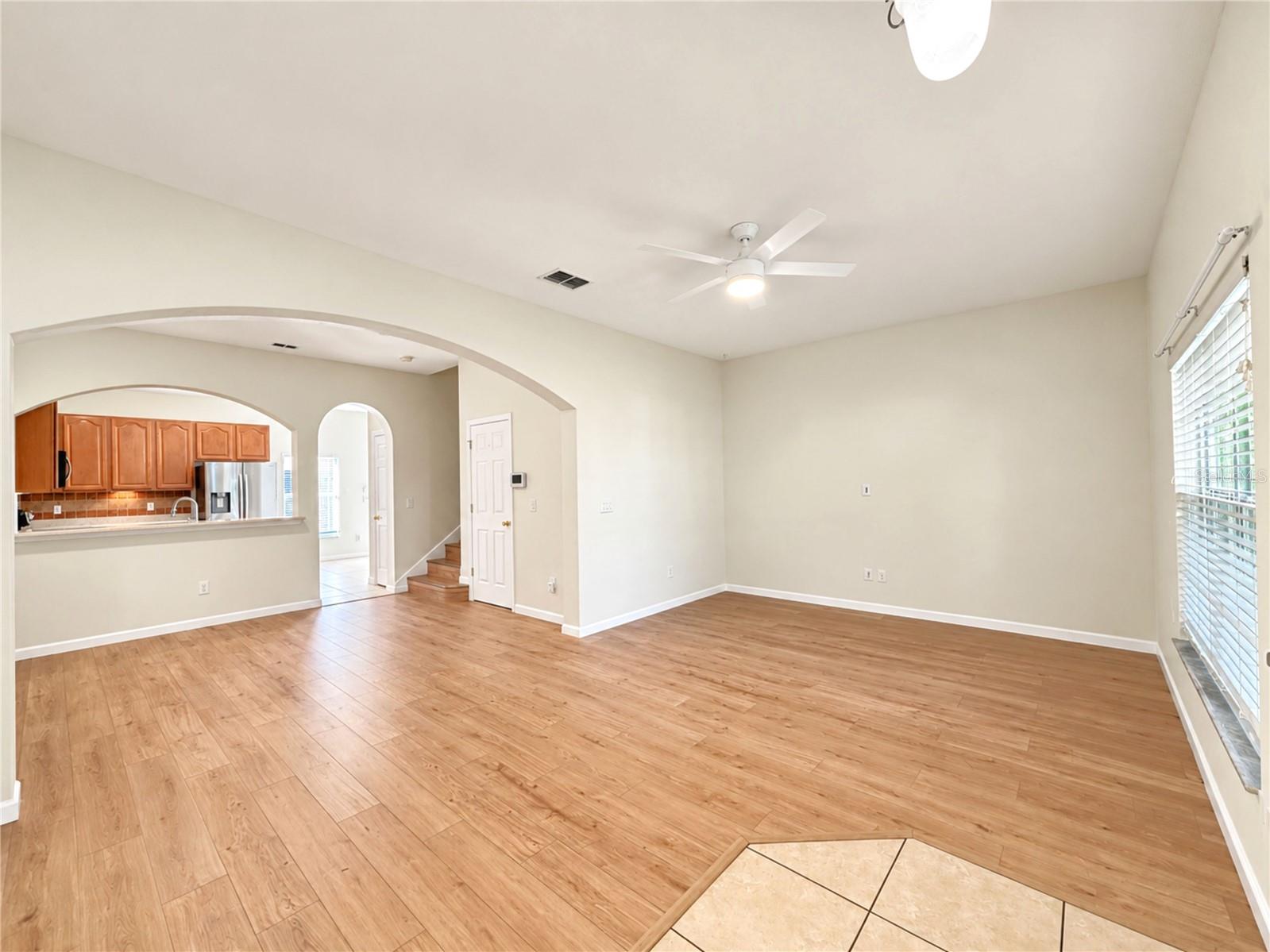 11838 Deer Path Way Property Photo 5