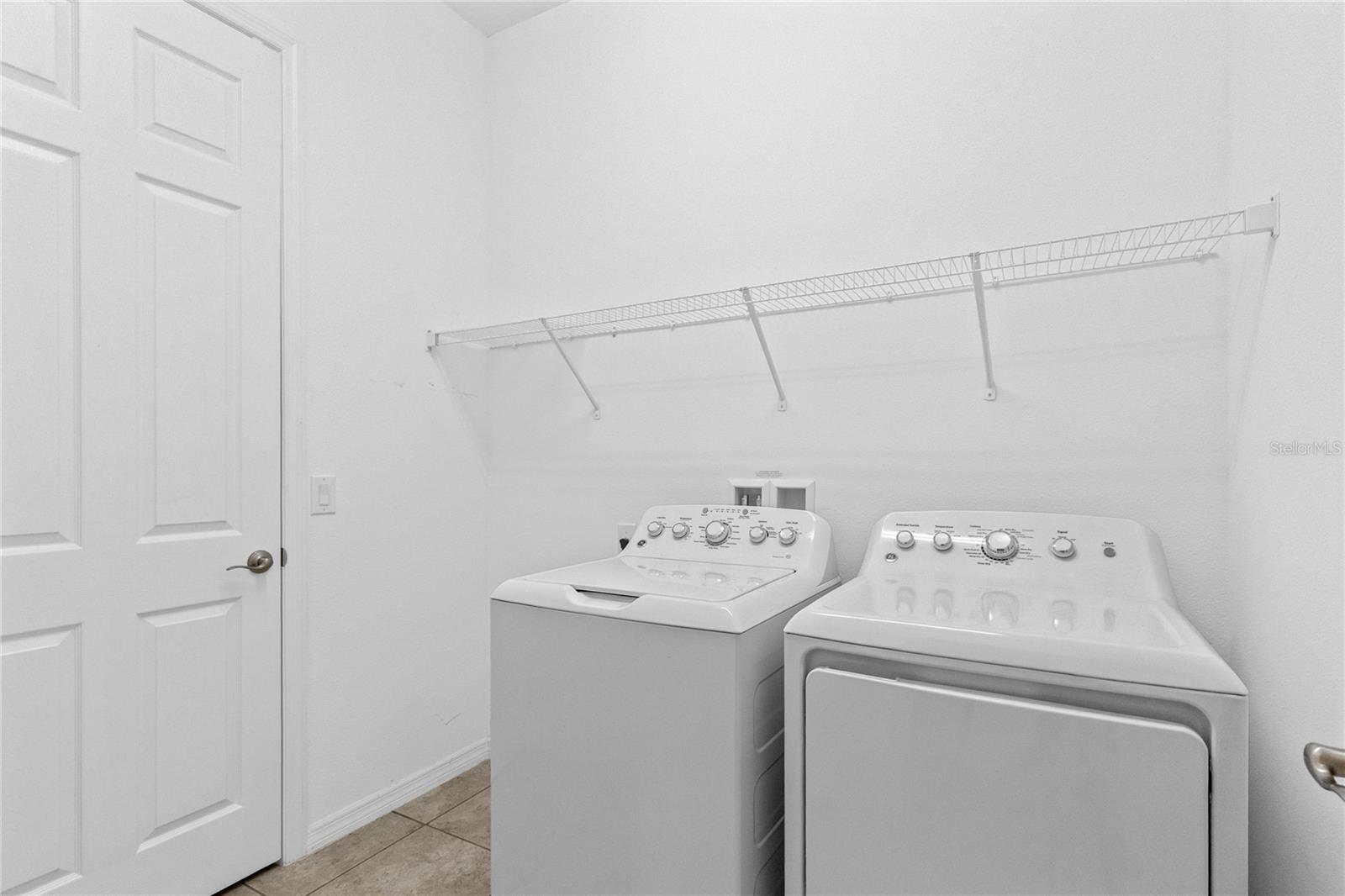 1835 Hawksbill Ln Property Photo 14