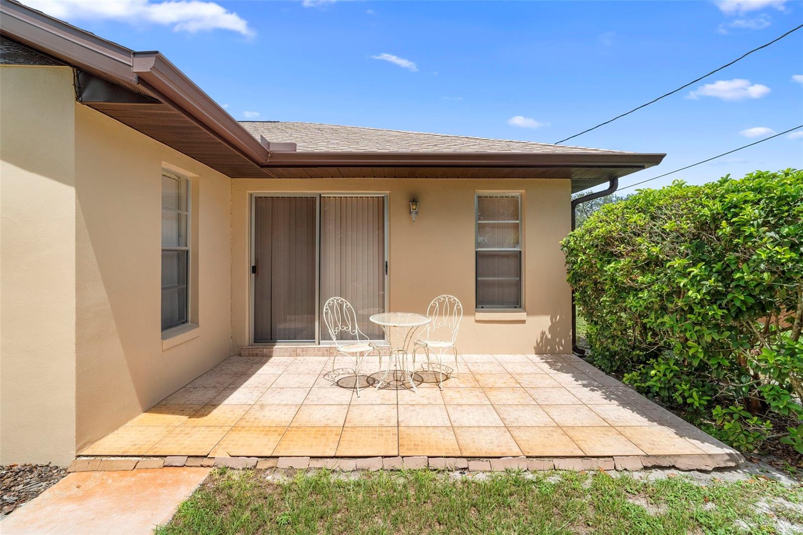 1051 Matterhorn St Property Photo 3