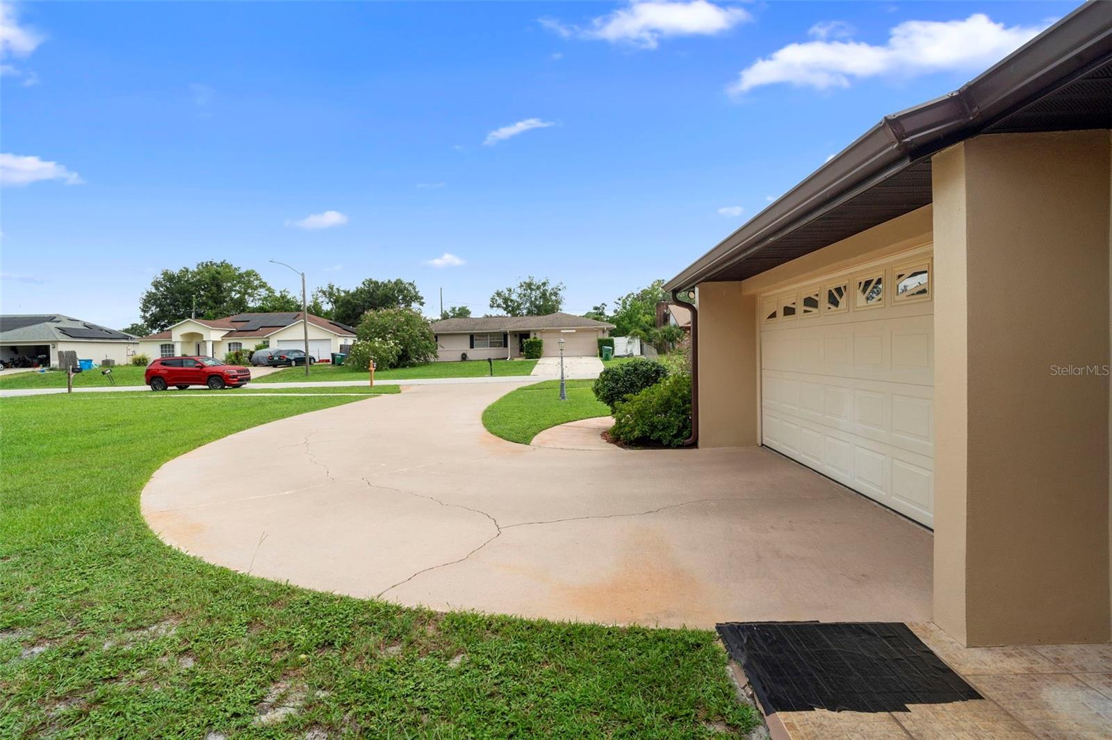 1051 Matterhorn St Property Photo 7