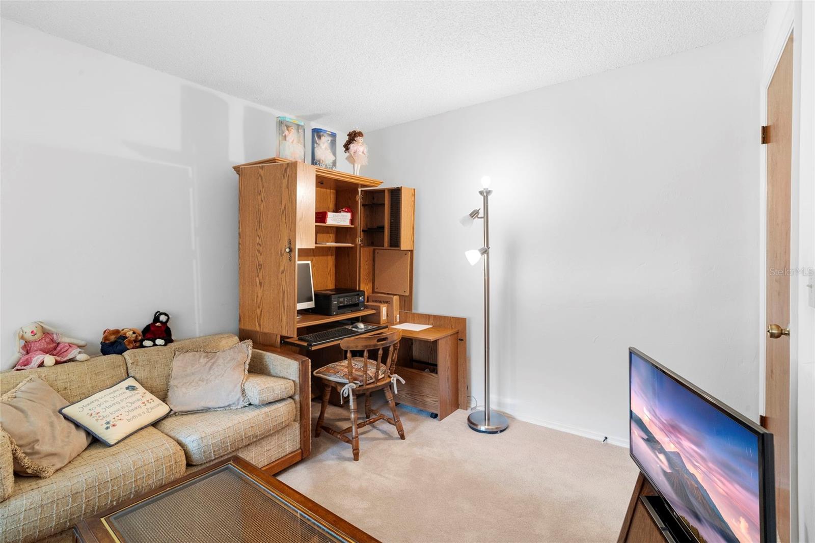 1051 Matterhorn St Property Photo 13