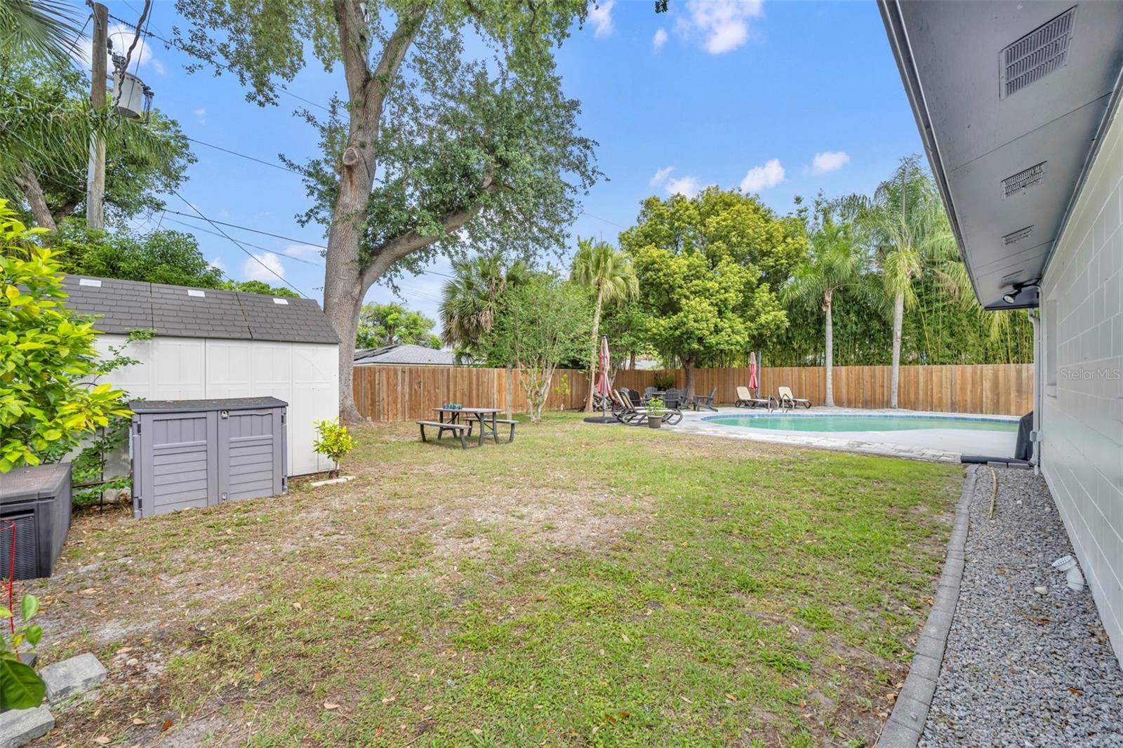 739 Roughbeard Rd Property Photo 41