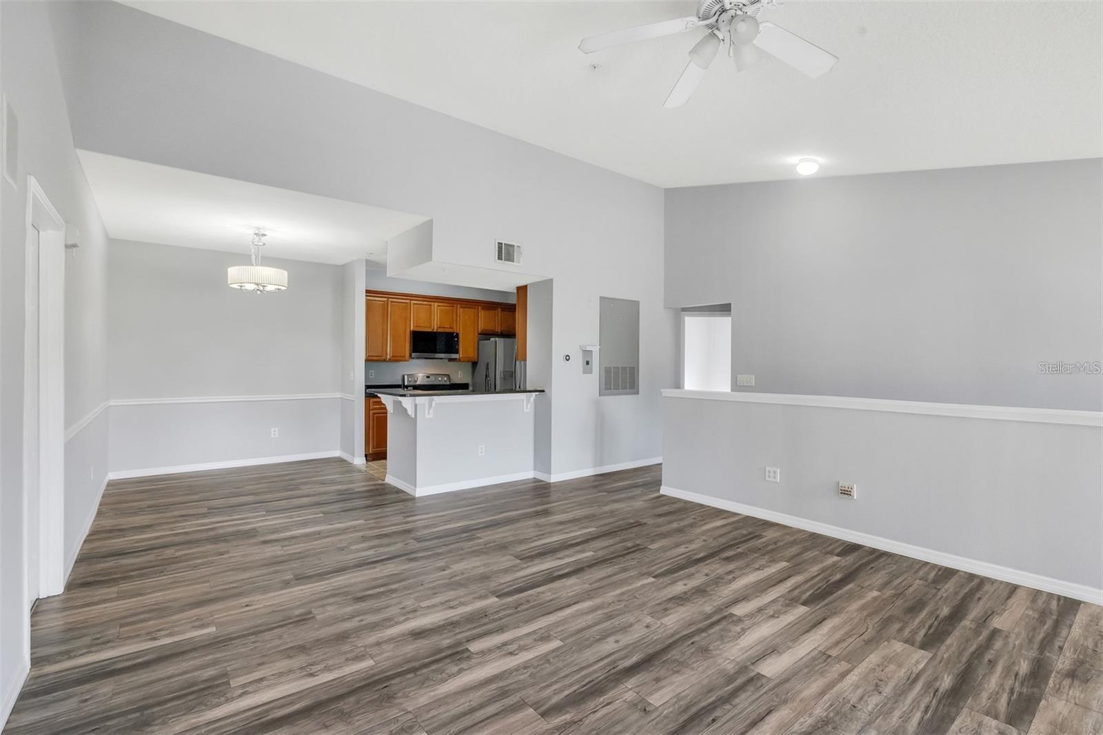14226 Fredricksburg Dr #220 Property Photo 8