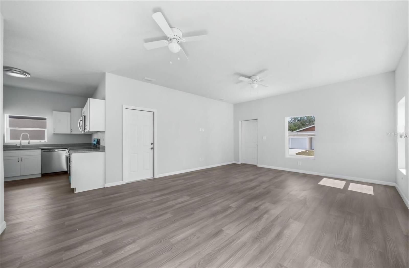 1483 Las Villas Blvd Property Photo 7