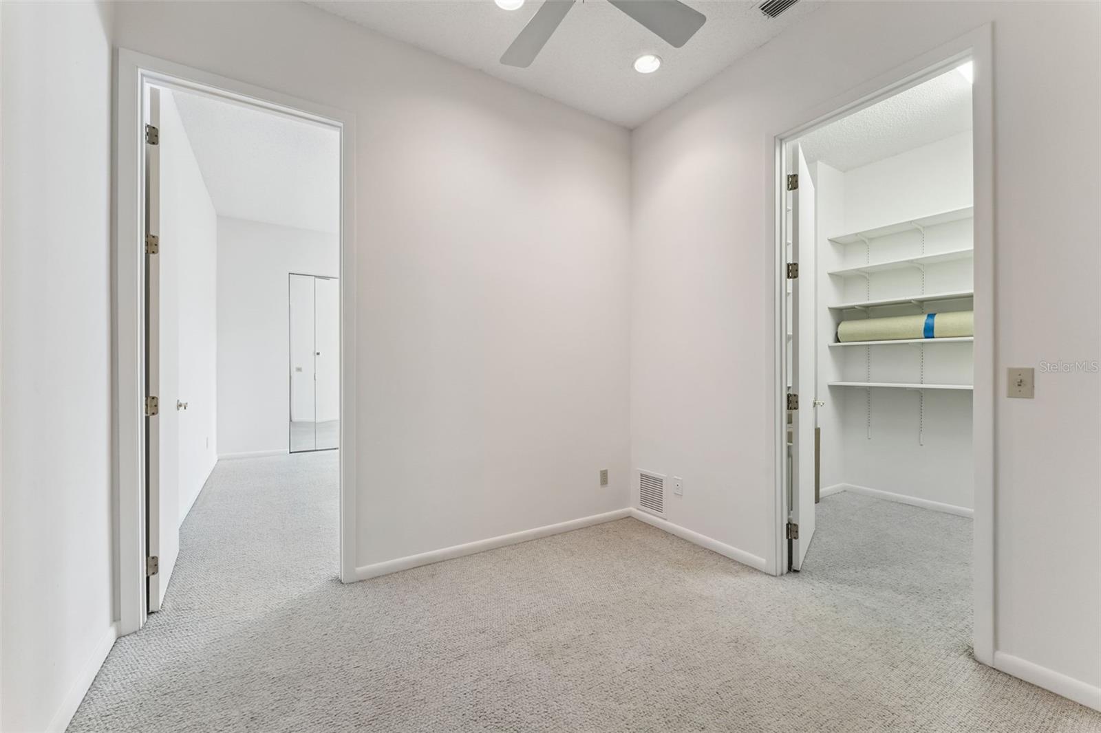221 Pine Cone Ln Property Photo 26