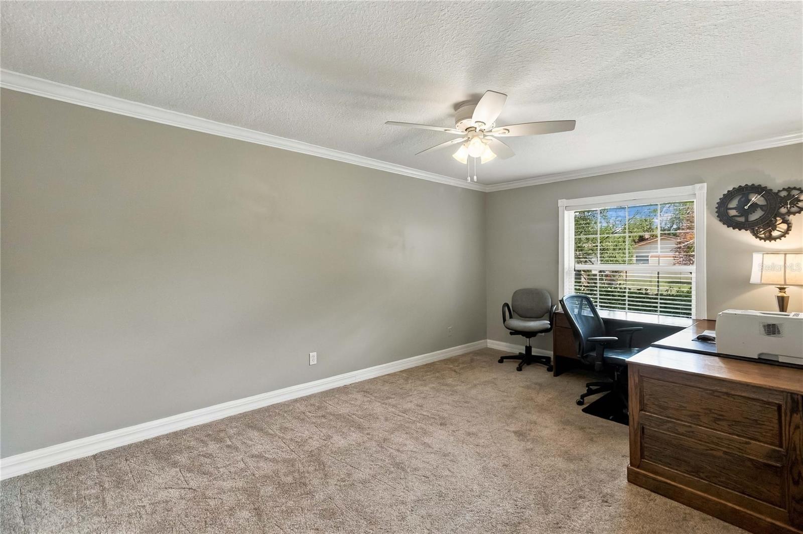 1044 Forest Cir Property Photo 14