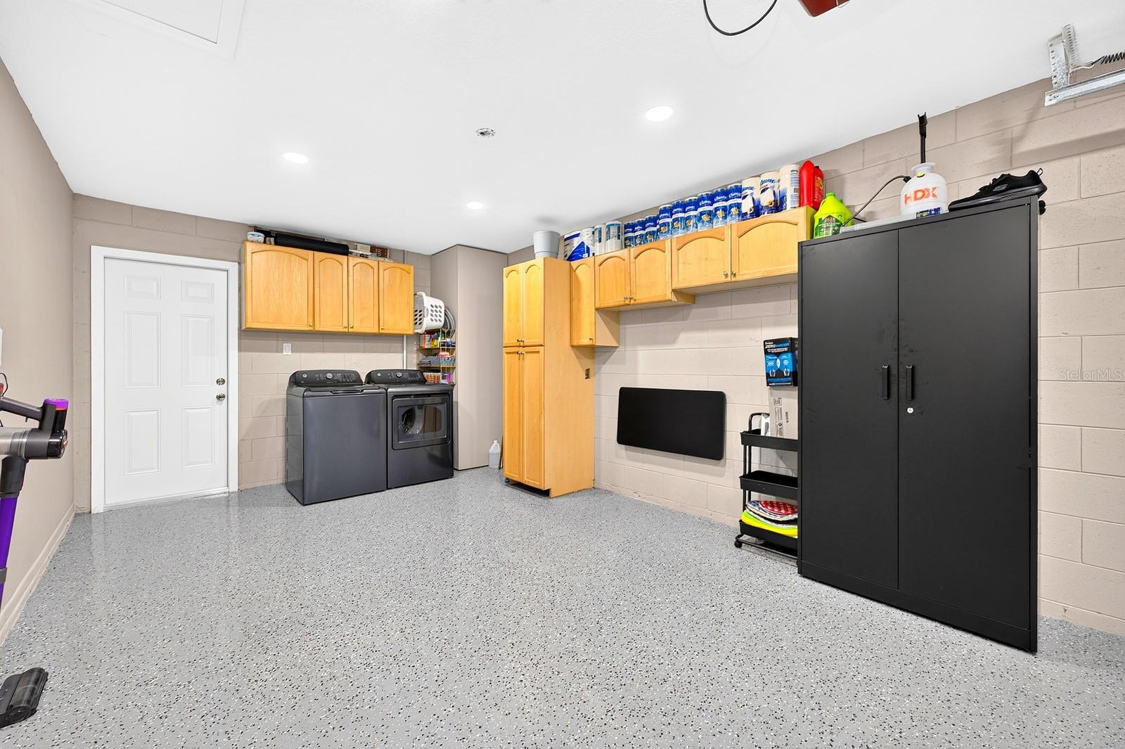 10113 Allenby Ct Property Photo 21