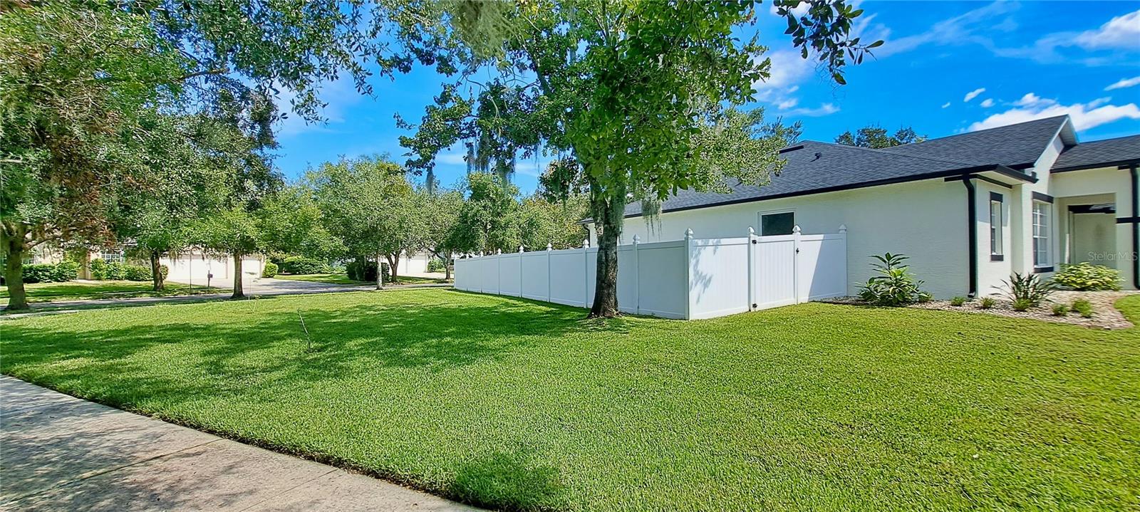 313 Merin Ct Property Photo 2