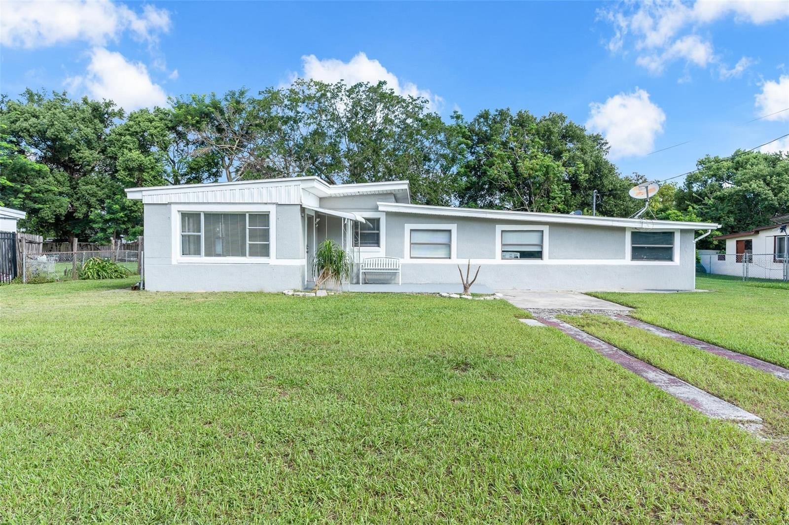 11513 Churchill St Property Photo 1