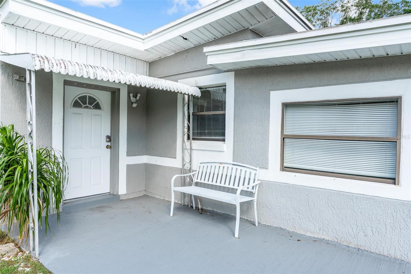 11513 Churchill St Property Photo 3