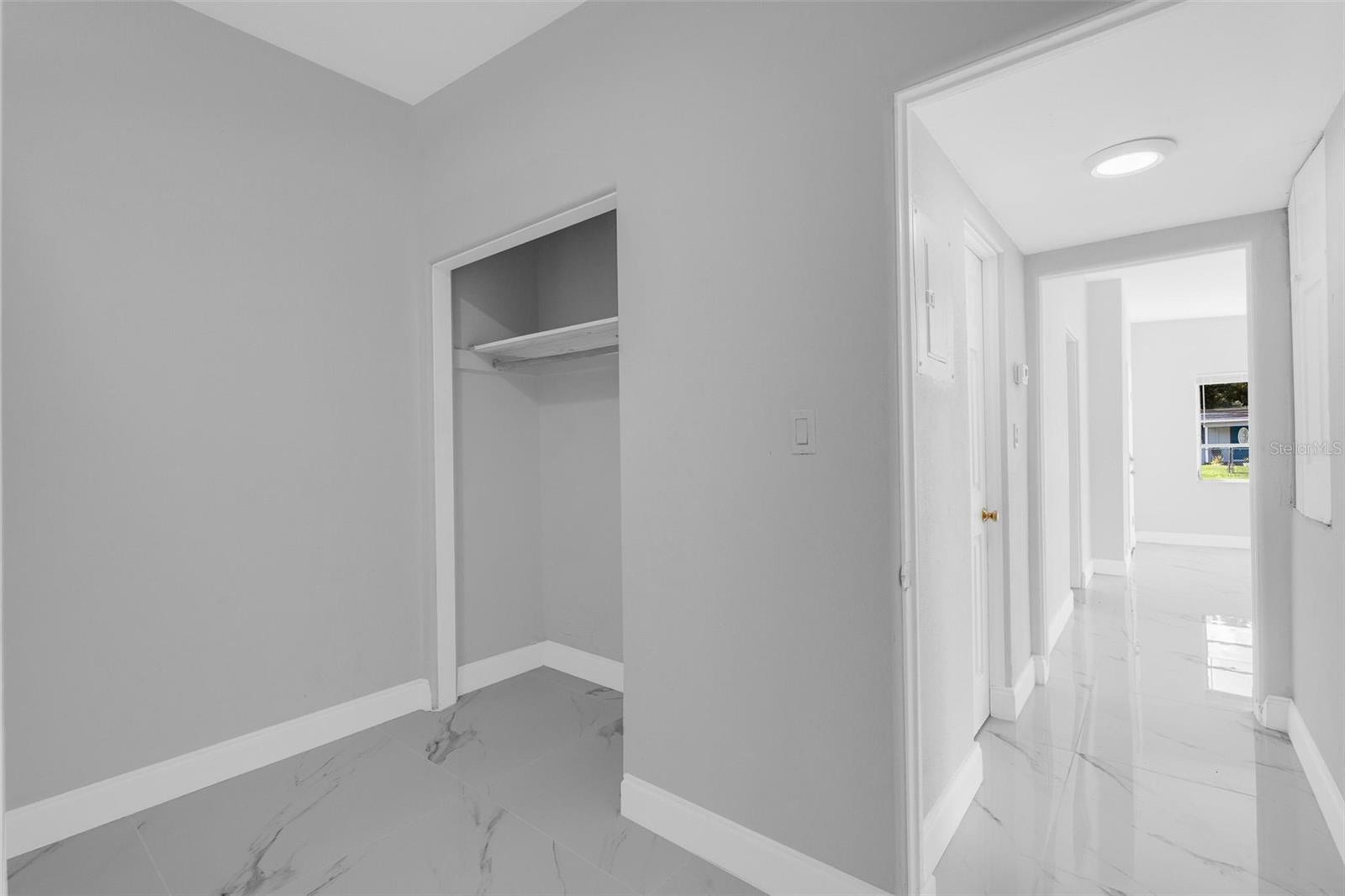 11513 Churchill St Property Photo 6
