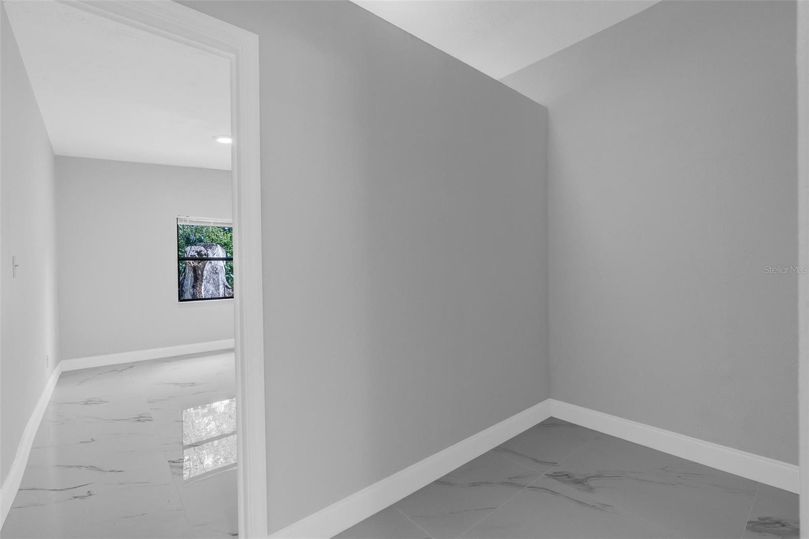 11513 Churchill St Property Photo 7