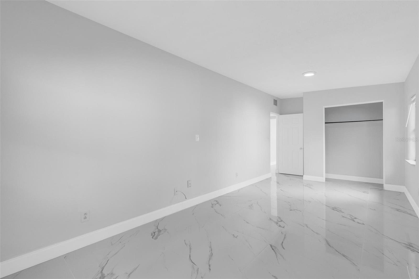 11513 Churchill St Property Photo 9