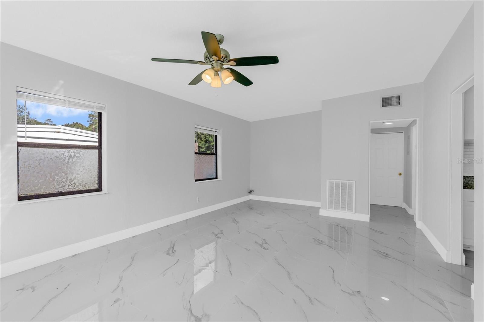 11513 Churchill St Property Photo 15