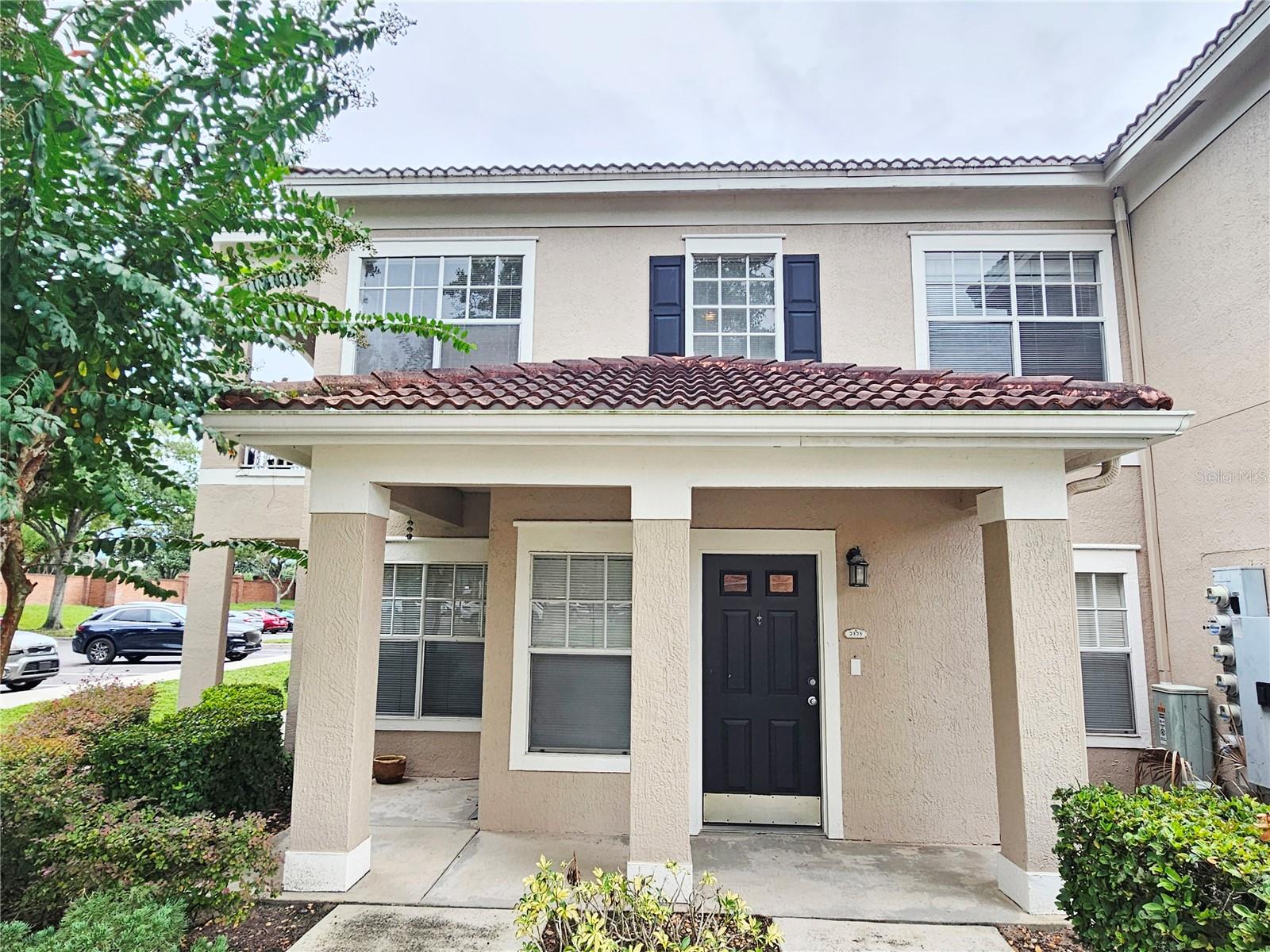 2325 Arbor Lakes Cir #2325 Property Photo 1