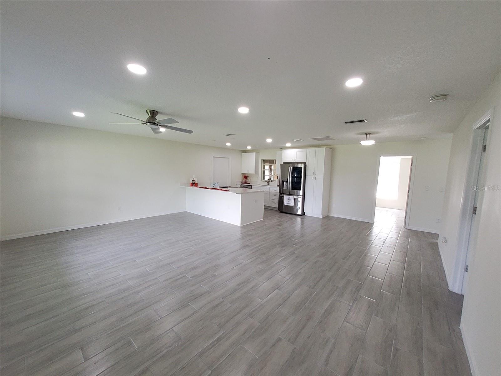 9441 Bahia Rd Property Photo 5