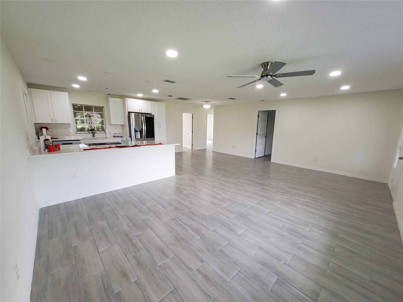 9441 Bahia Rd Property Photo 6