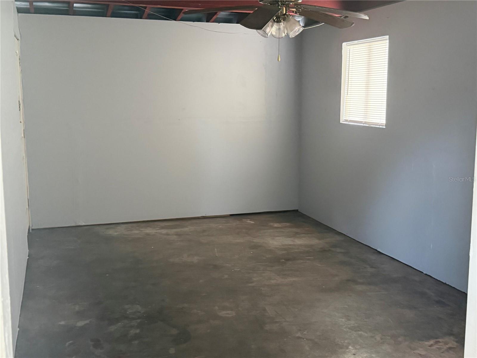 6241 Balboa Dr Property Photo 10