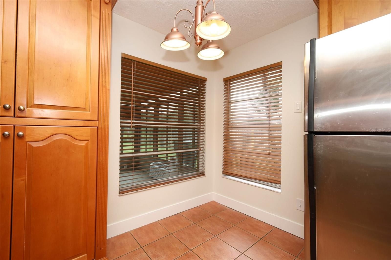1093 Kelly Creek Cir Property Photo 15