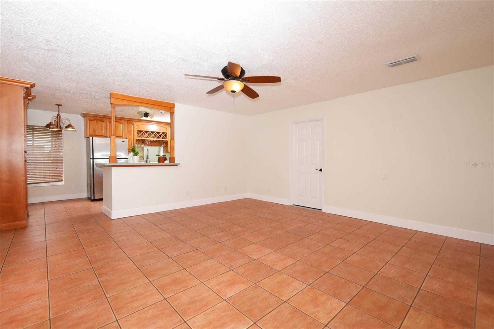 1093 Kelly Creek Cir Property Photo 18