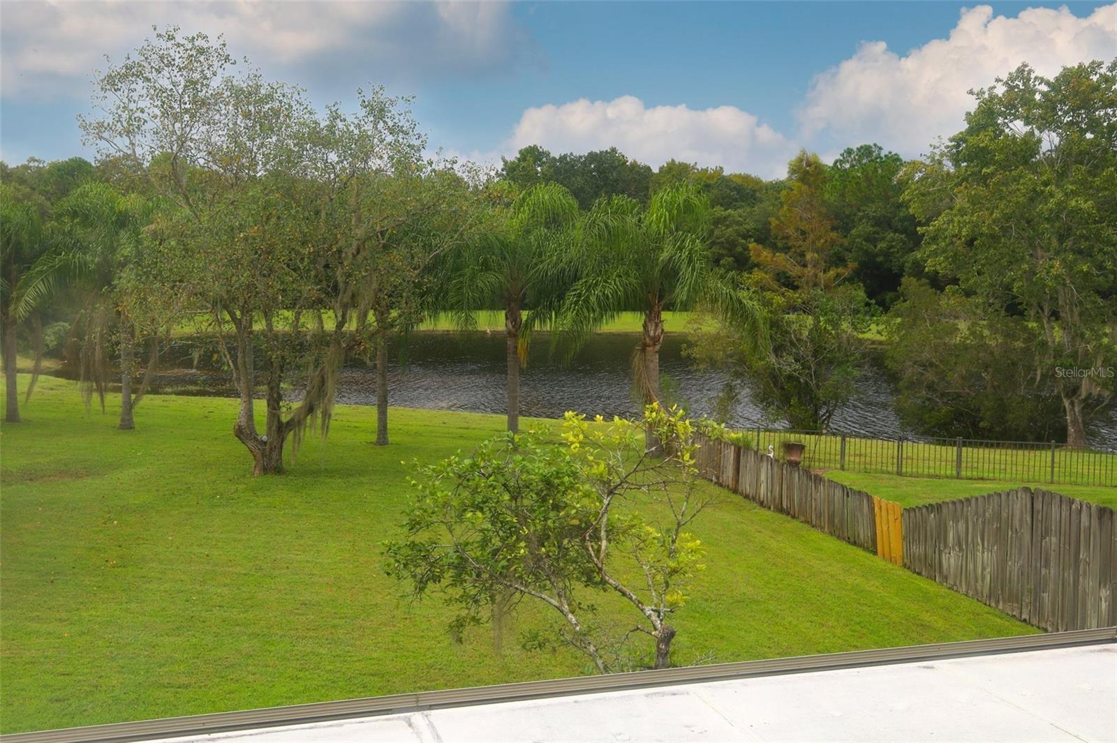 1093 Kelly Creek Cir Property Photo 31