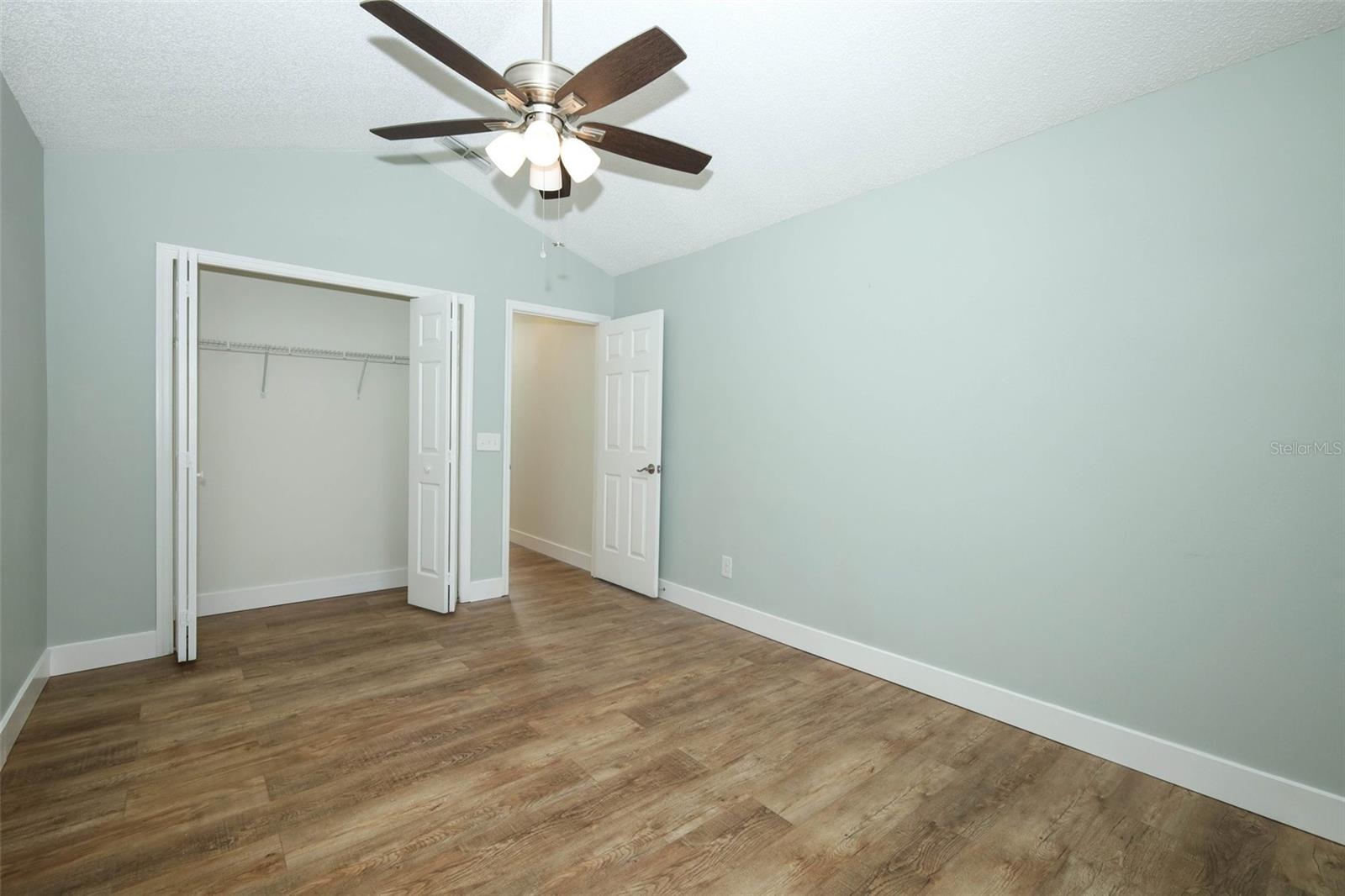 1093 Kelly Creek Cir Property Photo 36