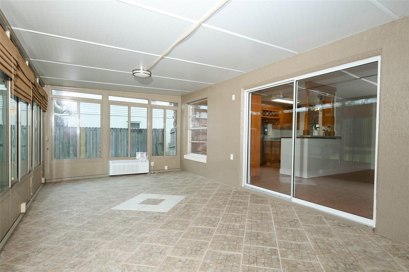 1093 Kelly Creek Cir Property Photo 41
