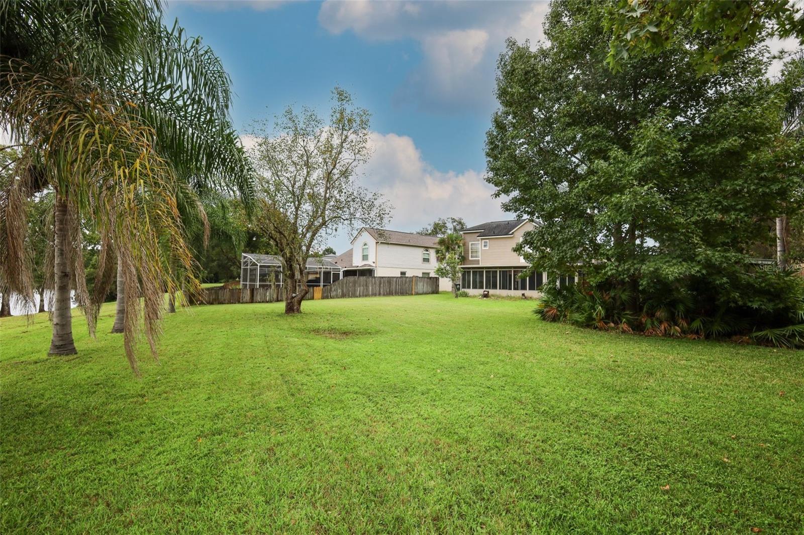 1093 Kelly Creek Cir Property Photo 48