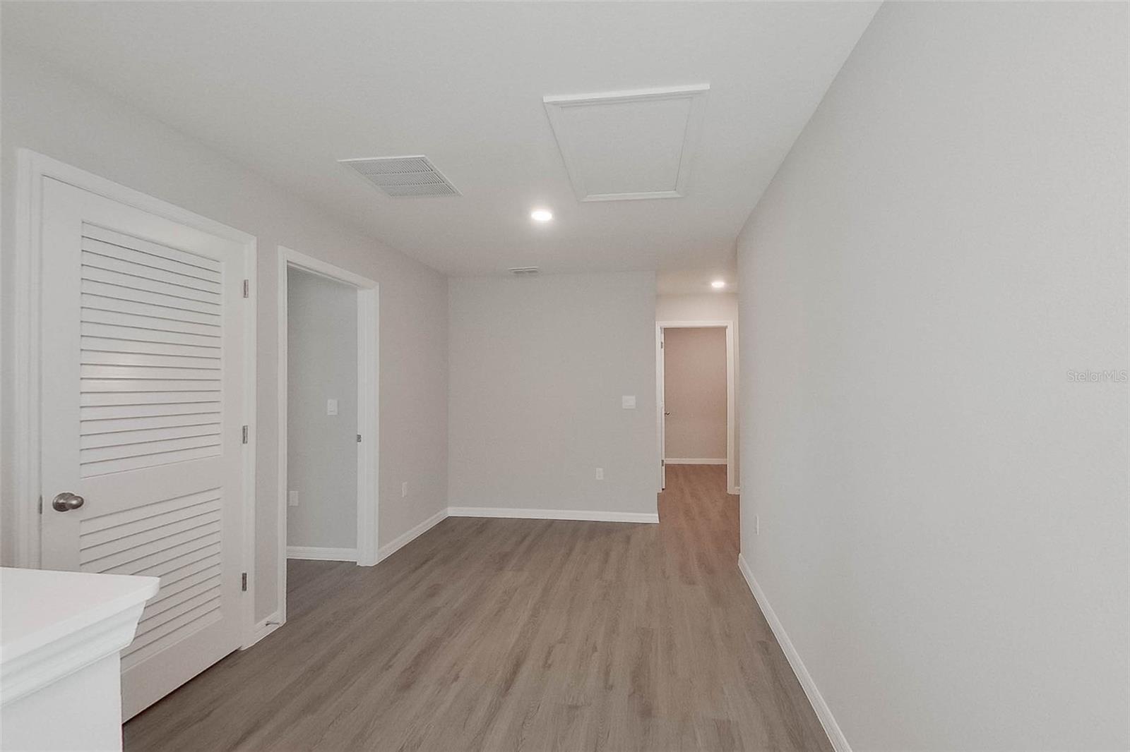 8641 Sw 43rd Ter Property Photo 14