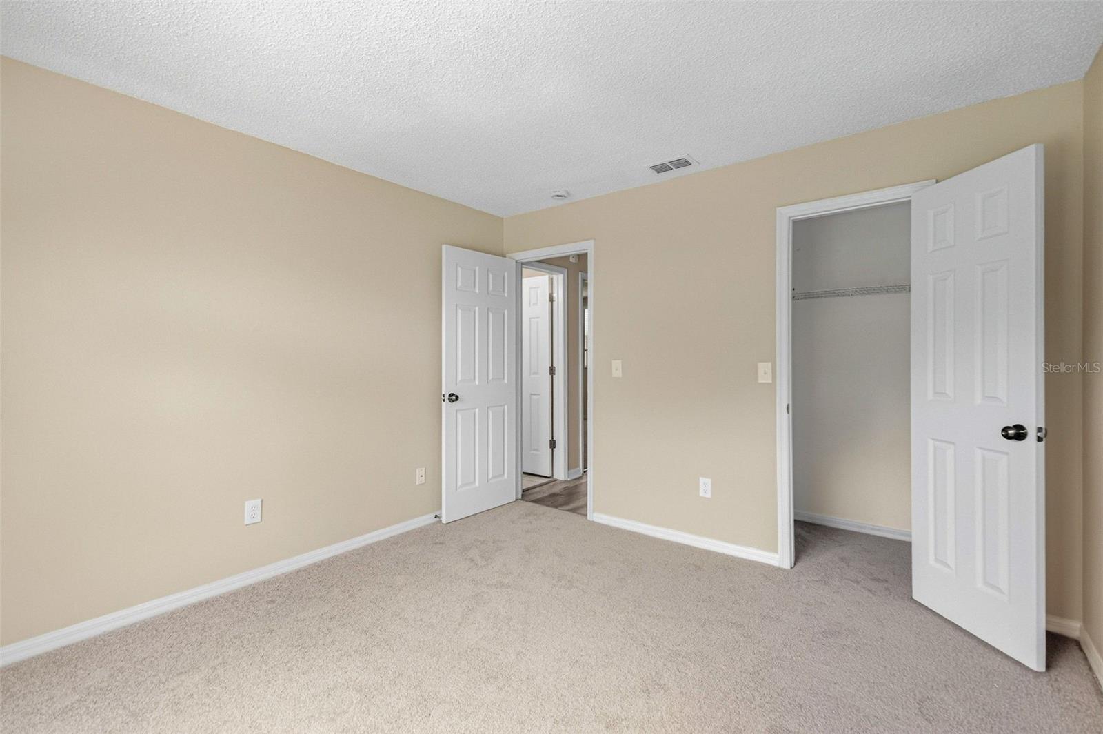 16102 Warden Pl Property Photo 37