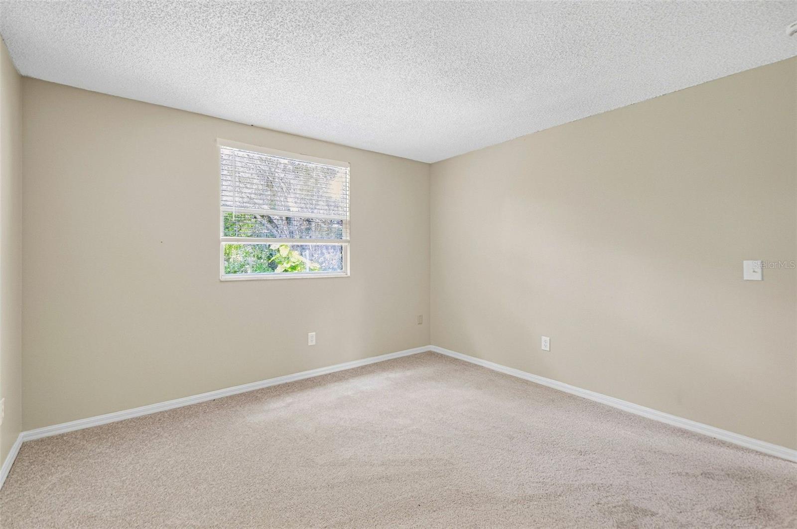 16102 Warden Pl Property Photo 42