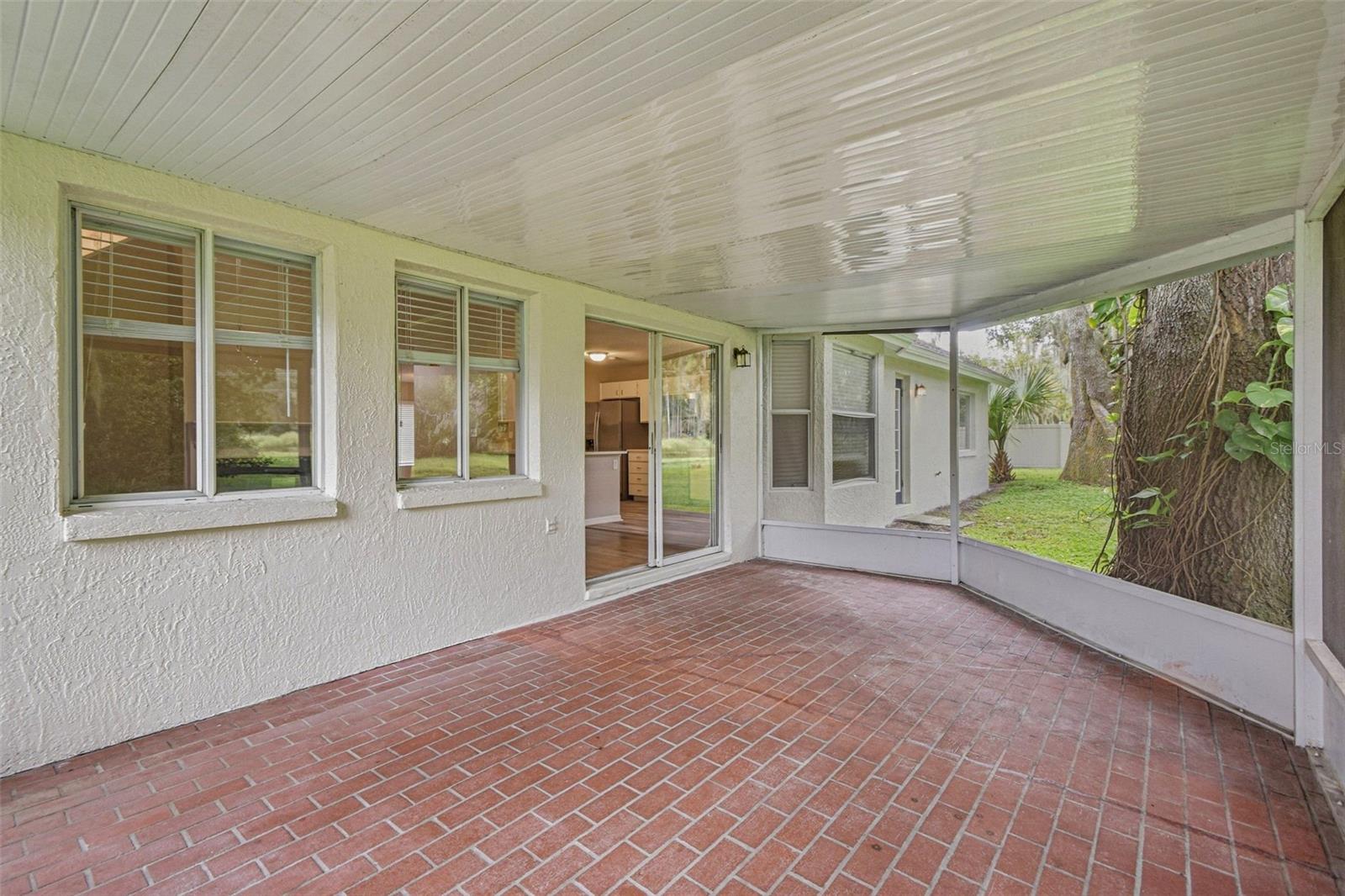 16102 Warden Pl Property Photo 56