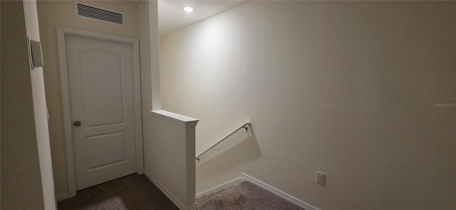 1410 Isleta Loop Property Photo 15