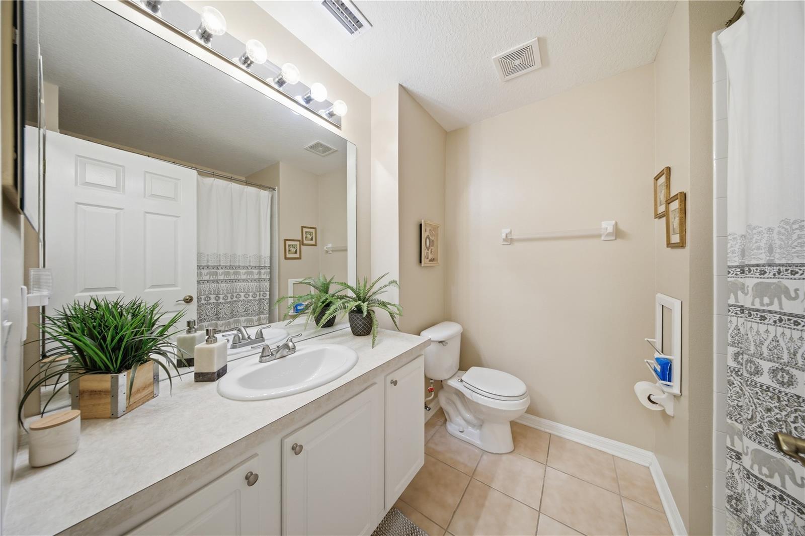 700 Trotter Ln #204 Property Photo 26