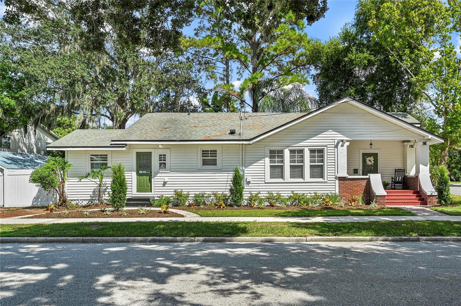 1 E PRINCETON ST Property Photo 1
