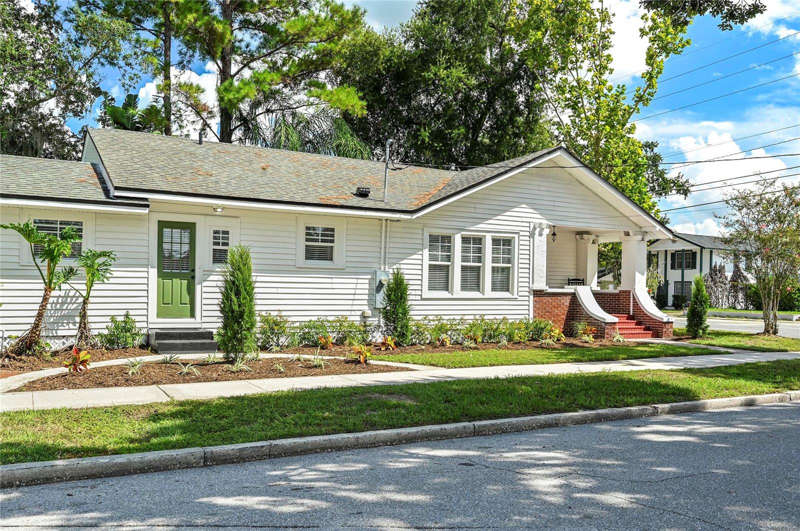 1 E Princeton St Property Photo 6