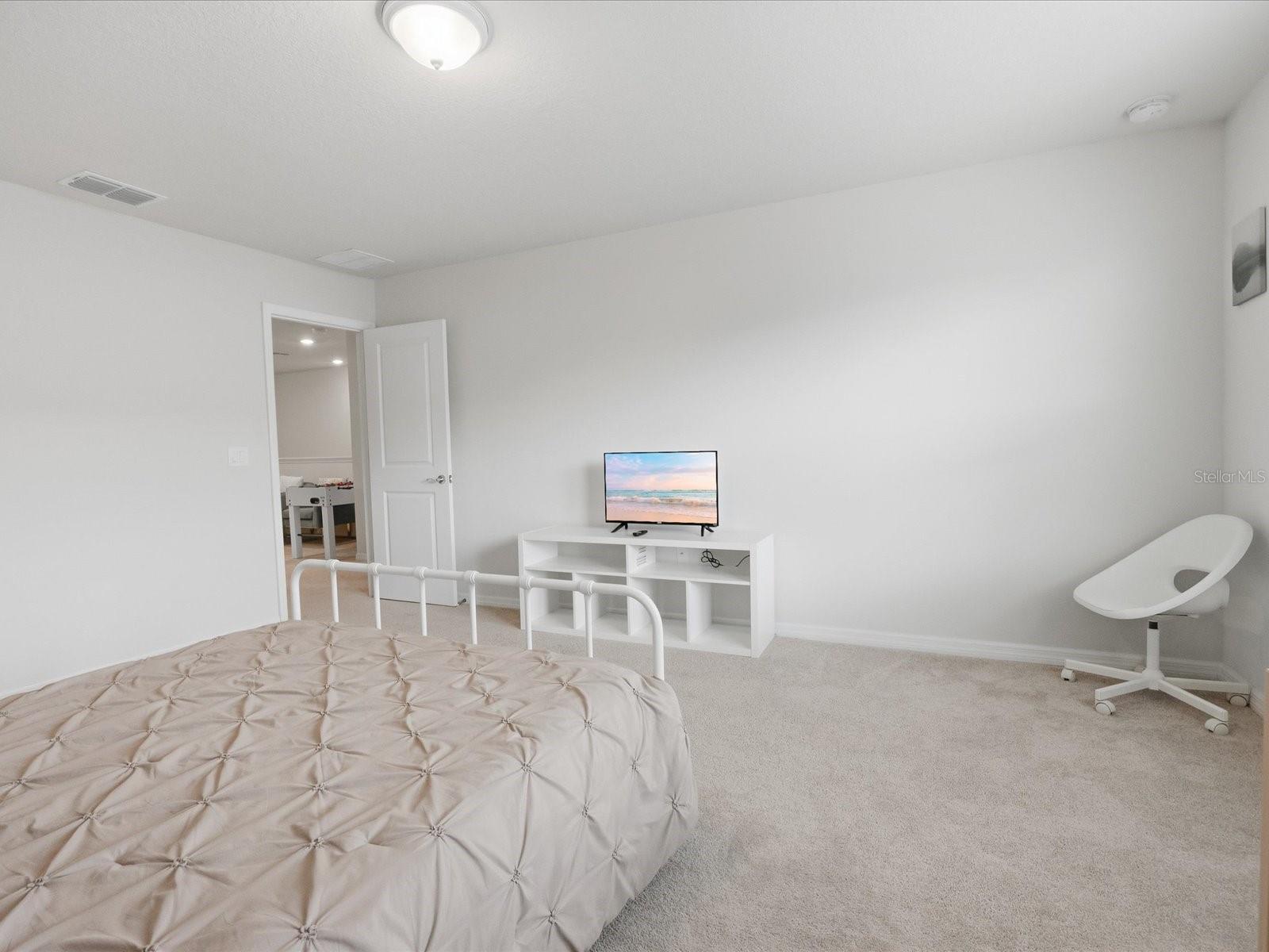 3990 Lana Avenue Property Photo 7
