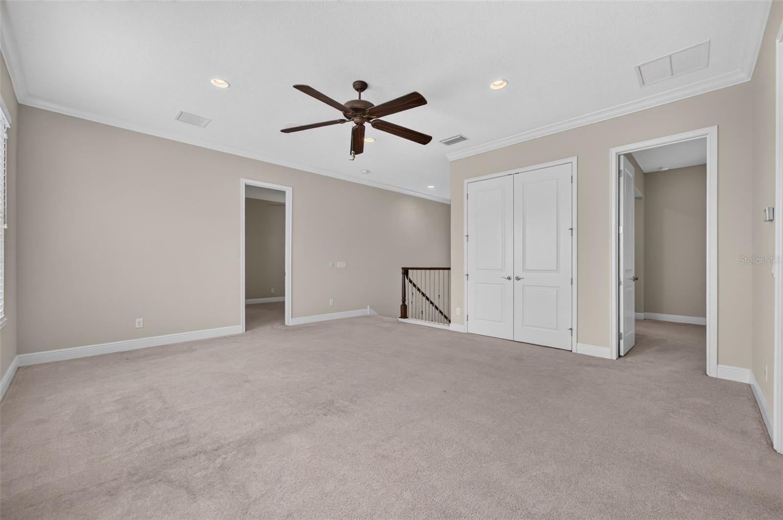 630 Live Oak St Property Photo 26