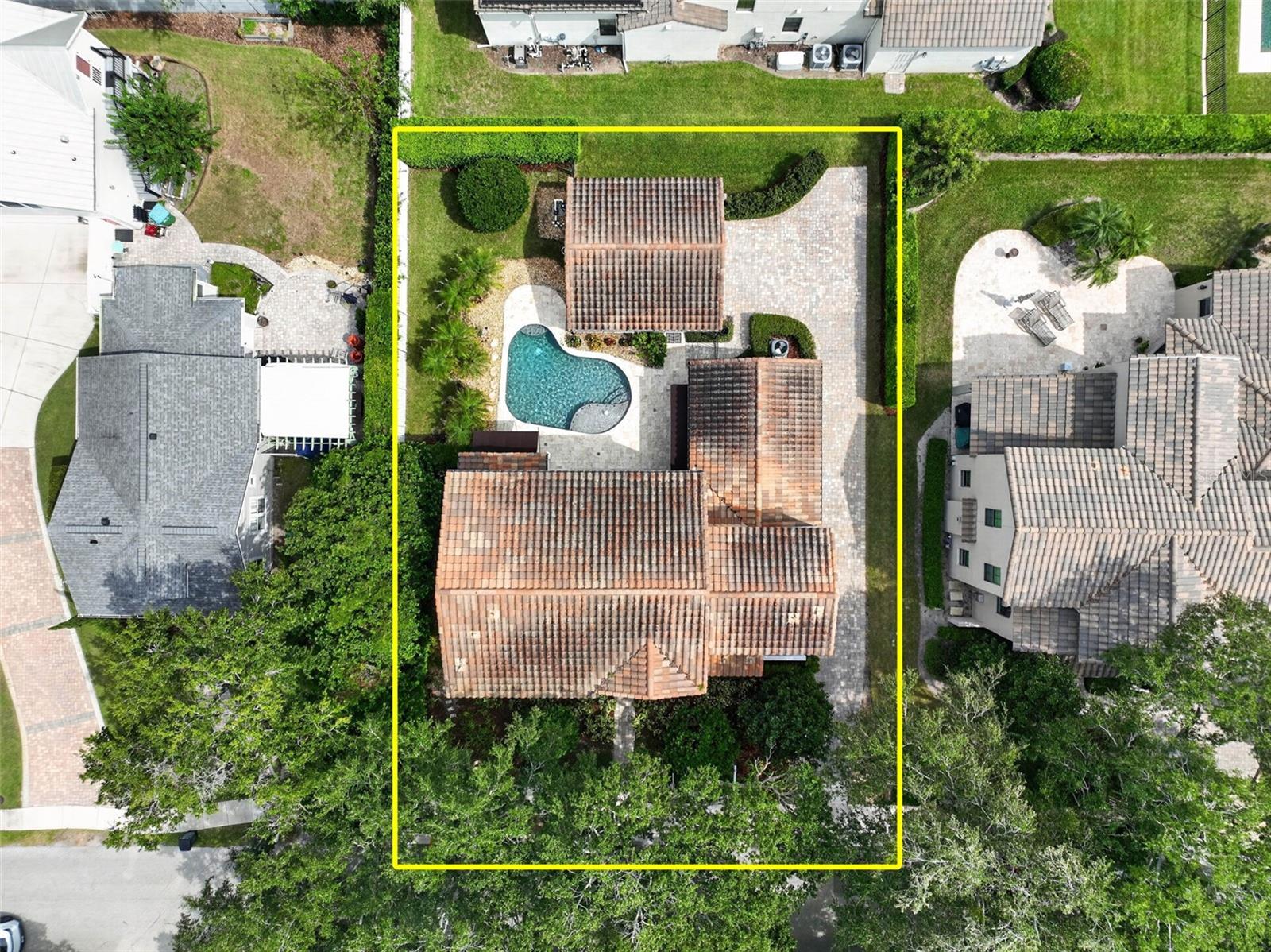 630 Live Oak St Property Photo 47