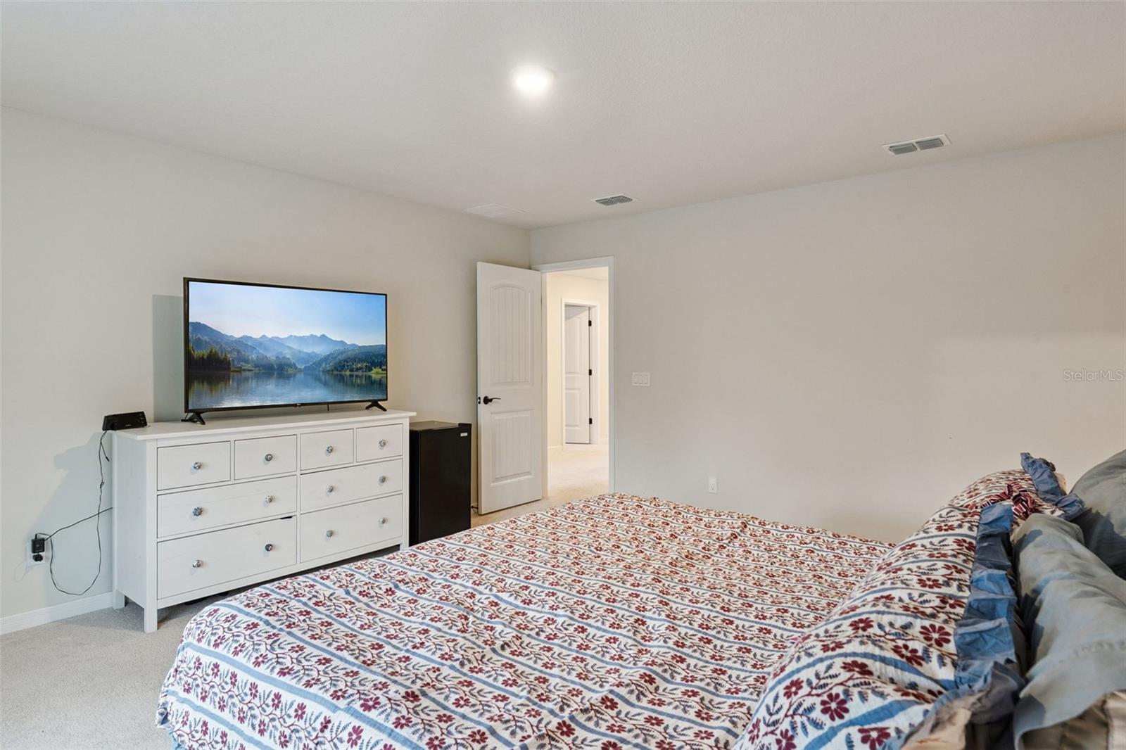 5664 Oak Knoll Dr Property Photo 25