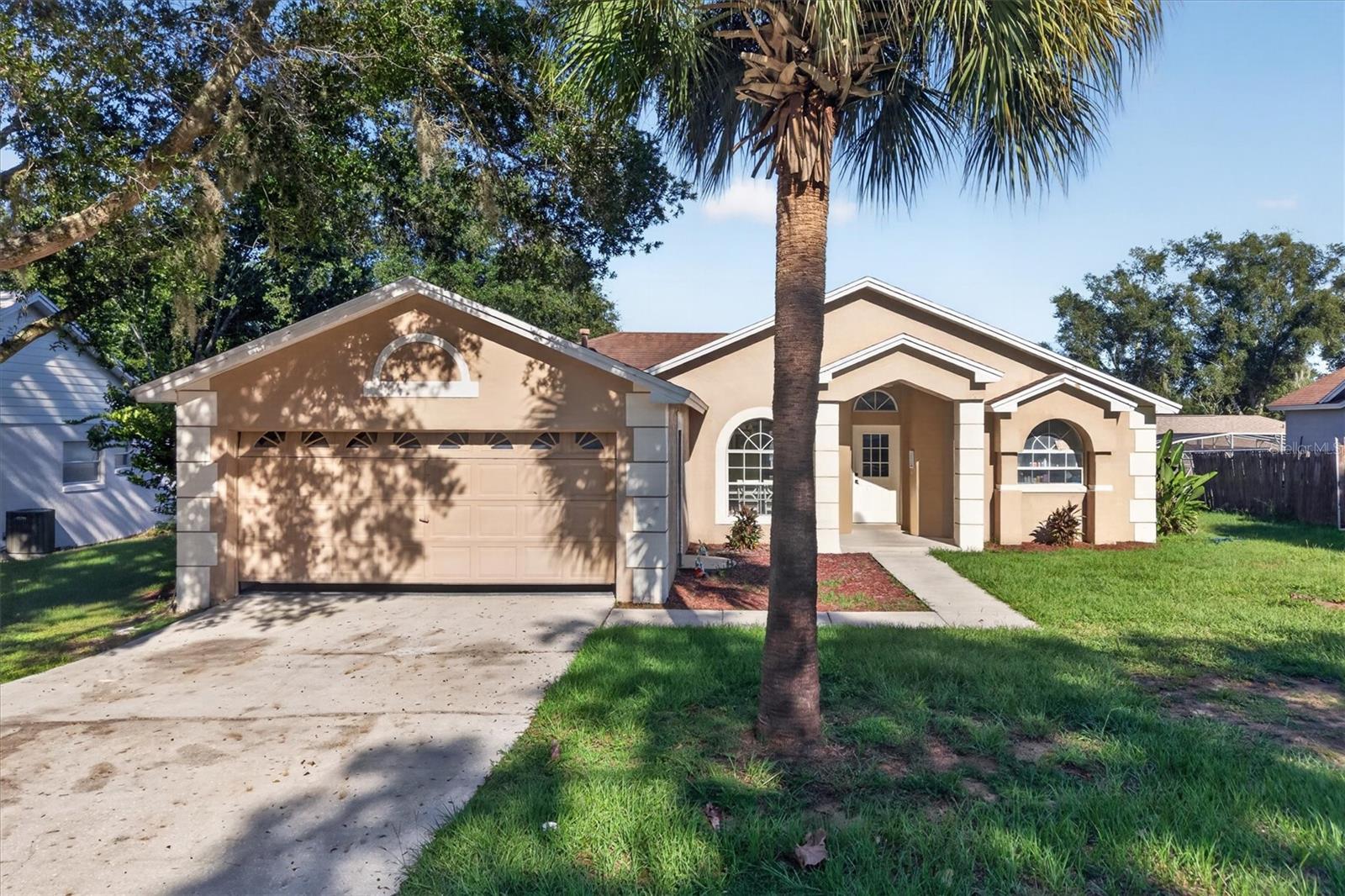 2228 DUNCAN TRL Property Photo 1