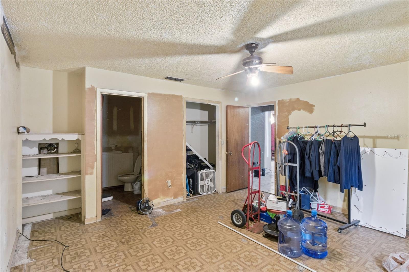 4921 Lewellyn Rd Property Photo 11