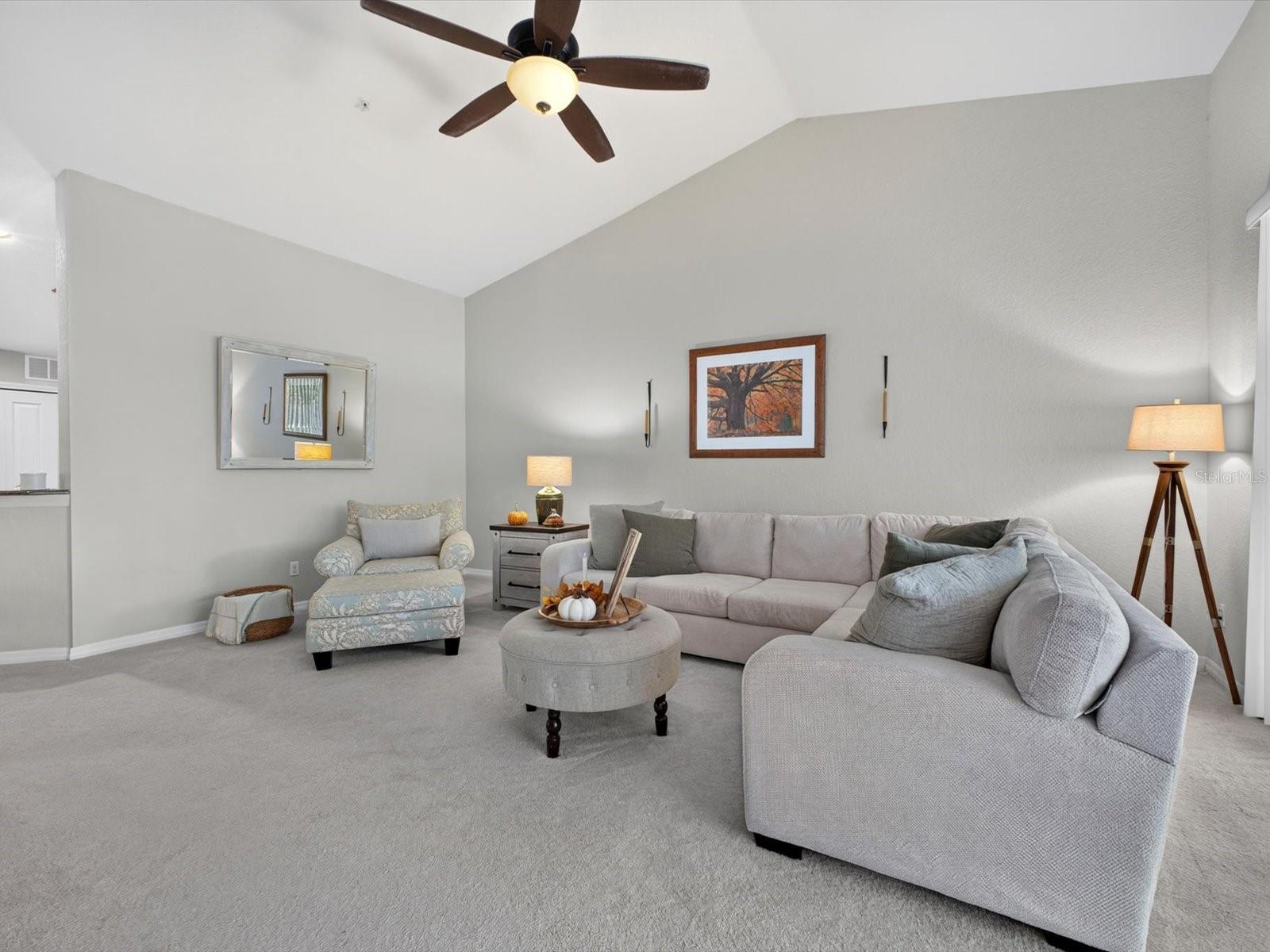 8348 Bella Tierra Ct Property Photo 6