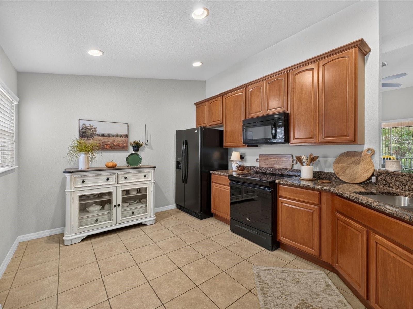 8348 Bella Tierra Ct Property Photo 8